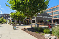 Local_Flavor_Films-Halcyon_Alpharetta_GA-119